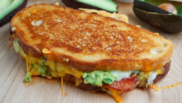 bacon-guacamole-grilled-cheese bacon-guacamole-grilled-cheese